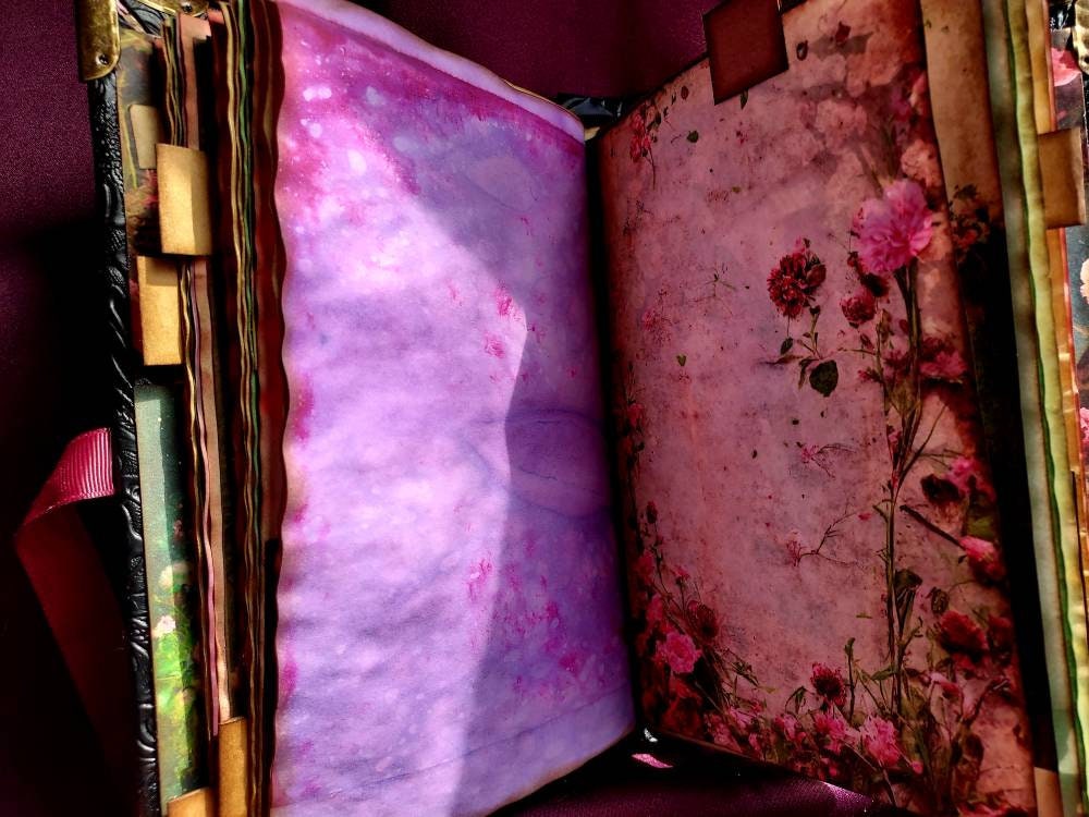 Secret Garden Junk Journal – Handmade Vintage Floral Notebook, Whimsical Cottagecore Scrapbook, Botanical Ephemera Journal, Unique Gift