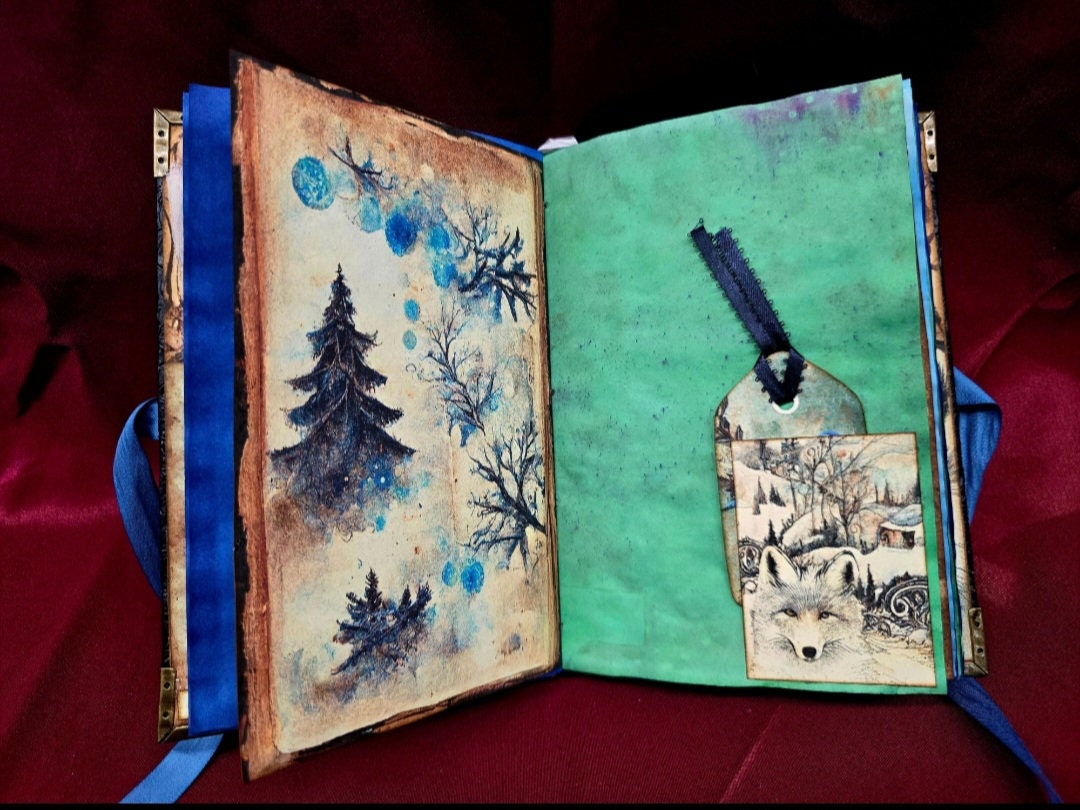 Winter Mood Junk Journal – Handmade Vintage Winter Notebook, Cozy Seasonal Ephemera Scrapbook, Dark Cottagecore Journal, Rustic Holiday Gift