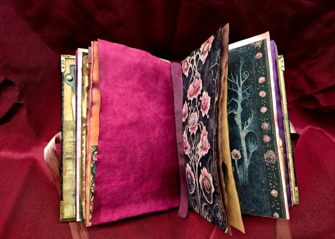 Victorian Goth Junk Journal – Handmade Gothic Vintage Notebook, Dark Romantic Ephemera Scrapbook, Antique Style Grimoire, Witchy Gift