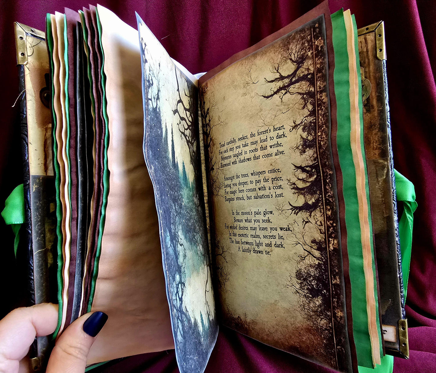 Wicked Forest Junk Journal – Handmade Gothic Woodland Notebook, Dark Fantasy Ephemera Scrapbook, Witchy Grimoire, Enchanted Forest Gift